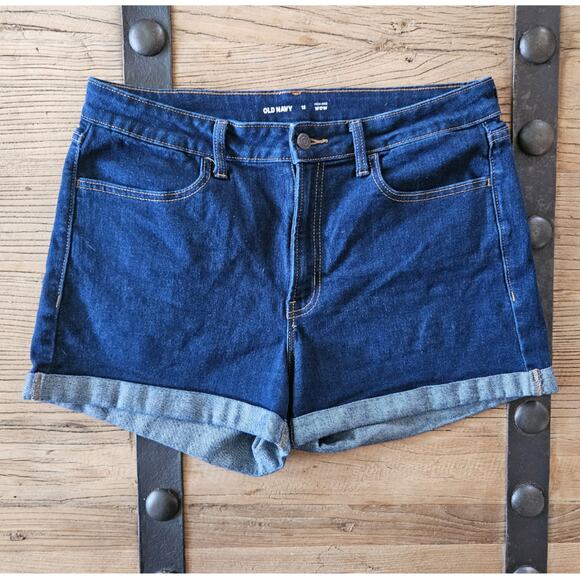 Old Navy WOW High Rise Dark Wash Cuffed Shorts sz 12 - Picture 1 of 4